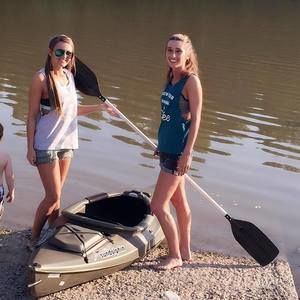 Meet your Posher, Lacy